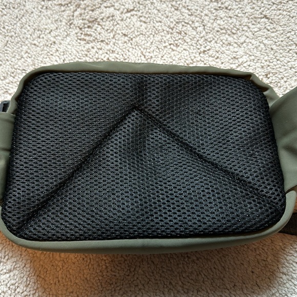 Obe Belt Bag - Picture 6 of 6